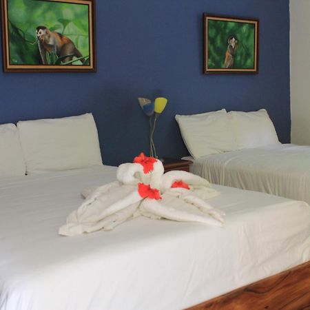 La Posada Jungle Hotel Manuel Antonio Oda fotoğraf